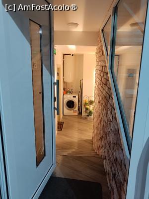 [P07] Niš, Tanis Apartments, Holul comun Apartamentului și Garsonierei pozat de la intrarea în clădire » foto by mprofeanu
 - 
<span class="allrVoted glyphicon glyphicon-heart hidden" id="av1532836"></span>
<a class="m-l-10 hidden" id="sv1532836" onclick="voting_Foto_DelVot(,1532836,29358)" role="button">șterge vot <span class="glyphicon glyphicon-remove"></span></a>
<a id="v91532836" class=" c-red"  onclick="voting_Foto_SetVot(1532836)" role="button"><span class="glyphicon glyphicon-heart-empty"></span> <b>LIKE</b> = Votează poza</a> <img class="hidden"  id="f1532836W9" src="/imagini/loader.gif" border="0" /><span class="AjErrMes hidden" id="e1532836ErM"></span>