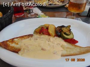 [P29] Restaurantul Jill Nuria » foto by Yolanda
 - 
<span class="allrVoted glyphicon glyphicon-heart hidden" id="av1535178"></span>
<a class="m-l-10 hidden" id="sv1535178" onclick="voting_Foto_DelVot(,1535178,29382)" role="button">șterge vot <span class="glyphicon glyphicon-remove"></span></a>
<a id="v91535178" class=" c-red"  onclick="voting_Foto_SetVot(1535178)" role="button"><span class="glyphicon glyphicon-heart-empty"></span> <b>LIKE</b> = Votează poza</a> <img class="hidden"  id="f1535178W9" src="/imagini/loader.gif" border="0" /><span class="AjErrMes hidden" id="e1535178ErM"></span>