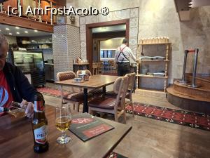 [P05] Prizren, Kosovo, Restaurantul „La Sila”, Sala de la parter » foto by mprofeanu
 - 
<span class="allrVoted glyphicon glyphicon-heart hidden" id="av1536367"></span>
<a class="m-l-10 hidden" id="sv1536367" onclick="voting_Foto_DelVot(,1536367,29391)" role="button">șterge vot <span class="glyphicon glyphicon-remove"></span></a>
<a id="v91536367" class=" c-red"  onclick="voting_Foto_SetVot(1536367)" role="button"><span class="glyphicon glyphicon-heart-empty"></span> <b>LIKE</b> = Votează poza</a> <img class="hidden"  id="f1536367W9" src="/imagini/loader.gif" border="0" /><span class="AjErrMes hidden" id="e1536367ErM"></span>