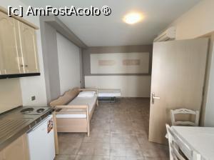 [P08] Living și chicinetă (în dreapta acces spre dormitor). » foto by tata123 🔱
 - 
<span class="allrVoted glyphicon glyphicon-heart hidden" id="av1538966"></span>
<a class="m-l-10 hidden" id="sv1538966" onclick="voting_Foto_DelVot(,1538966,29417)" role="button">șterge vot <span class="glyphicon glyphicon-remove"></span></a>
<a id="v91538966" class=" c-red"  onclick="voting_Foto_SetVot(1538966)" role="button"><span class="glyphicon glyphicon-heart-empty"></span> <b>LIKE</b> = Votează poza</a> <img class="hidden"  id="f1538966W9" src="/imagini/loader.gif" border="0" /><span class="AjErrMes hidden" id="e1538966ErM"></span>