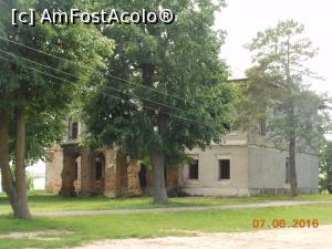 [P02] Solești - Arbori seculari în parcul Conacului Rosetti-Solescu.  » foto by iulianic
 - 
<span class="allrVoted glyphicon glyphicon-heart hidden" id="av751483"></span>
<a class="m-l-10 hidden" id="sv751483" onclick="voting_Foto_DelVot(,751483,29440)" role="button">șterge vot <span class="glyphicon glyphicon-remove"></span></a>
<a id="v9751483" class=" c-red"  onclick="voting_Foto_SetVot(751483)" role="button"><span class="glyphicon glyphicon-heart-empty"></span> <b>LIKE</b> = Votează poza</a> <img class="hidden"  id="f751483W9" src="/imagini/loader.gif" border="0" /><span class="AjErrMes hidden" id="e751483ErM"></span>
