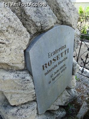 [P14] Placa pe monument. » foto by tata123 🔱
 - 
<span class="allrVoted glyphicon glyphicon-heart hidden" id="av1244140"></span>
<a class="m-l-10 hidden" id="sv1244140" onclick="voting_Foto_DelVot(,1244140,29440)" role="button">șterge vot <span class="glyphicon glyphicon-remove"></span></a>
<a id="v91244140" class=" c-red"  onclick="voting_Foto_SetVot(1244140)" role="button"><span class="glyphicon glyphicon-heart-empty"></span> <b>LIKE</b> = Votează poza</a> <img class="hidden"  id="f1244140W9" src="/imagini/loader.gif" border="0" /><span class="AjErrMes hidden" id="e1244140ErM"></span>