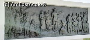 [P12] Basorelief - aspecte de politică internă. » foto by tata123 🔱
 - 
<span class="allrVoted glyphicon glyphicon-heart hidden" id="av1450105"></span>
<a class="m-l-10 hidden" id="sv1450105" onclick="voting_Foto_DelVot(,1450105,29441)" role="button">șterge vot <span class="glyphicon glyphicon-remove"></span></a>
<a id="v91450105" class=" c-red"  onclick="voting_Foto_SetVot(1450105)" role="button"><span class="glyphicon glyphicon-heart-empty"></span> <b>LIKE</b> = Votează poza</a> <img class="hidden"  id="f1450105W9" src="/imagini/loader.gif" border="0" /><span class="AjErrMes hidden" id="e1450105ErM"></span>