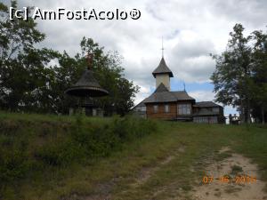[P10] Movila lui Burcel - Mese cu buturugi pentru momente de odihnă.  » foto by iulianic
 - 
<span class="allrVoted glyphicon glyphicon-heart hidden" id="av750615"></span>
<a class="m-l-10 hidden" id="sv750615" onclick="voting_Foto_DelVot(,750615,29442)" role="button">șterge vot <span class="glyphicon glyphicon-remove"></span></a>
<a id="v9750615" class=" c-red"  onclick="voting_Foto_SetVot(750615)" role="button"><span class="glyphicon glyphicon-heart-empty"></span> <b>LIKE</b> = Votează poza</a> <img class="hidden"  id="f750615W9" src="/imagini/loader.gif" border="0" /><span class="AjErrMes hidden" id="e750615ErM"></span>