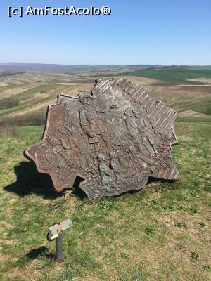 [P11] Harta României Mari » foto by Yersinia Pestis
 - 
<span class="allrVoted glyphicon glyphicon-heart hidden" id="av962541"></span>
<a class="m-l-10 hidden" id="sv962541" onclick="voting_Foto_DelVot(,962541,29442)" role="button">șterge vot <span class="glyphicon glyphicon-remove"></span></a>
<a id="v9962541" class=" c-red"  onclick="voting_Foto_SetVot(962541)" role="button"><span class="glyphicon glyphicon-heart-empty"></span> <b>LIKE</b> = Votează poza</a> <img class="hidden"  id="f962541W9" src="/imagini/loader.gif" border="0" /><span class="AjErrMes hidden" id="e962541ErM"></span>