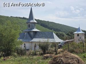 [P23] Mănăstirea Bogdănița » foto by adso
 - 
<span class="allrVoted glyphicon glyphicon-heart hidden" id="av1543336"></span>
<a class="m-l-10 hidden" id="sv1543336" onclick="voting_Foto_DelVot(,1543336,29444)" role="button">șterge vot <span class="glyphicon glyphicon-remove"></span></a>
<a id="v91543336" class=" c-red"  onclick="voting_Foto_SetVot(1543336)" role="button"><span class="glyphicon glyphicon-heart-empty"></span> <b>LIKE</b> = Votează poza</a> <img class="hidden"  id="f1543336W9" src="/imagini/loader.gif" border="0" /><span class="AjErrMes hidden" id="e1543336ErM"></span>