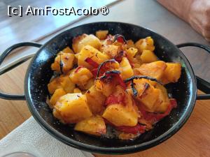 [P10] Cartofii țărănești, delicioși. » foto by tata123 🔱
 - 
<span class="allrVoted glyphicon glyphicon-heart hidden" id="av1543759"></span>
<a class="m-l-10 hidden" id="sv1543759" onclick="voting_Foto_DelVot(,1543759,29445)" role="button">șterge vot <span class="glyphicon glyphicon-remove"></span></a>
<a id="v91543759" class=" c-red"  onclick="voting_Foto_SetVot(1543759)" role="button"><span class="glyphicon glyphicon-heart-empty"></span> <b>LIKE</b> = Votează poza</a> <img class="hidden"  id="f1543759W9" src="/imagini/loader.gif" border="0" /><span class="AjErrMes hidden" id="e1543759ErM"></span>