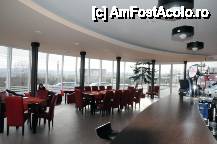 [P12 <small>[FOTO OFICIALĂ, DE PREZENTARE:] </small>]  -- <small>// FĂRĂ DESCRIERE</small>